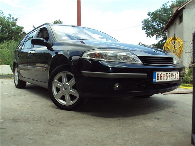 Renault-Laguna--02-Hitno