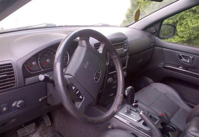 Kia-Sorento-CRDI-EX-A-T--07--