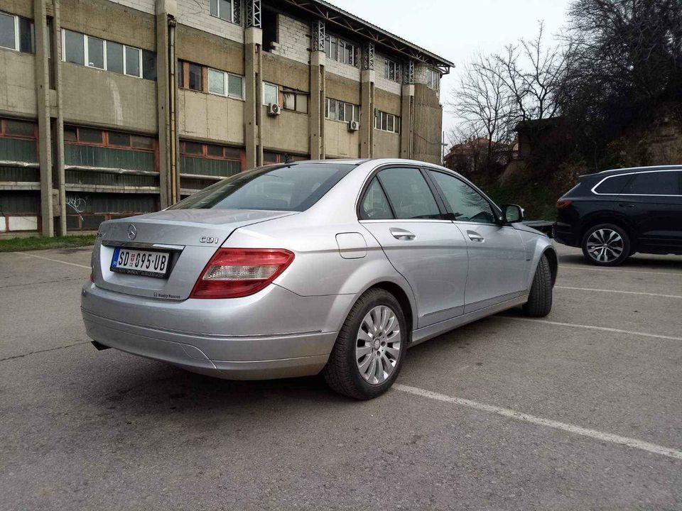 Mercedes