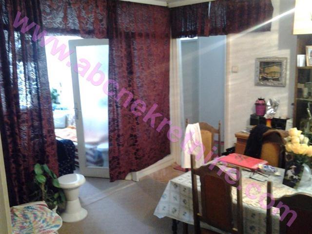 Konforan stan 82m2 kod Zone 2