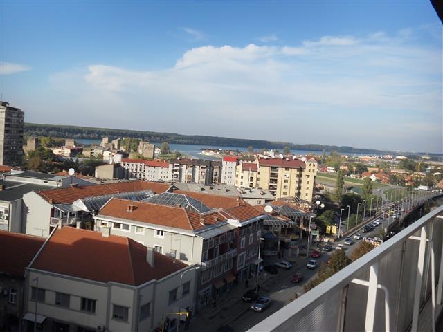 LUX-CENTAR