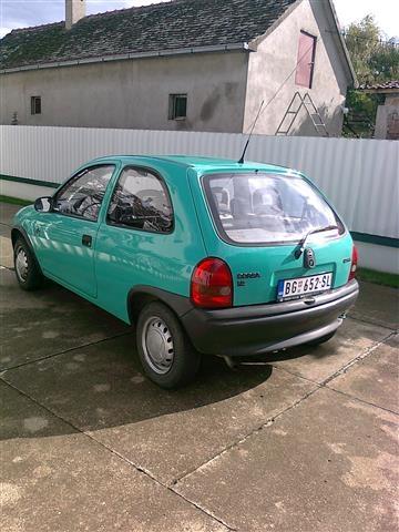 Opel-Corsa-1-2--Benzin--96