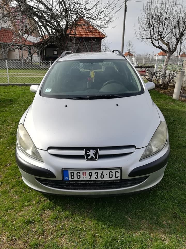 Pežo-307-karavan