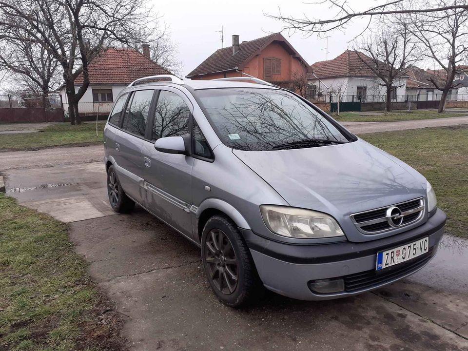 Opel-zafira-1-8-benzin-plin