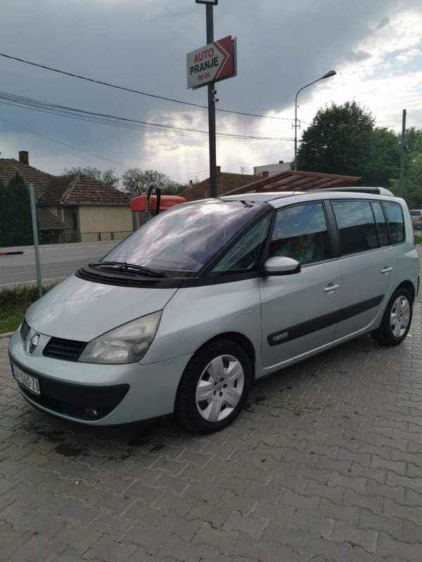 Renault-Espace-2-0t