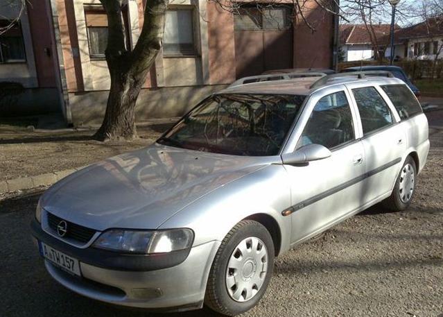 Opel Vectra -98