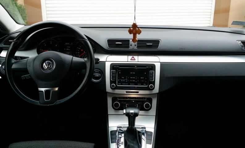 VW-Passat-CC--09