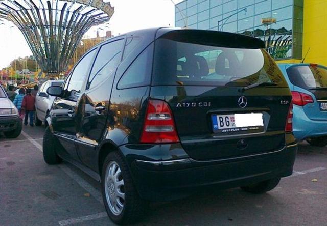 Mercedes-Benz-A170-CDi-Elegance--02
