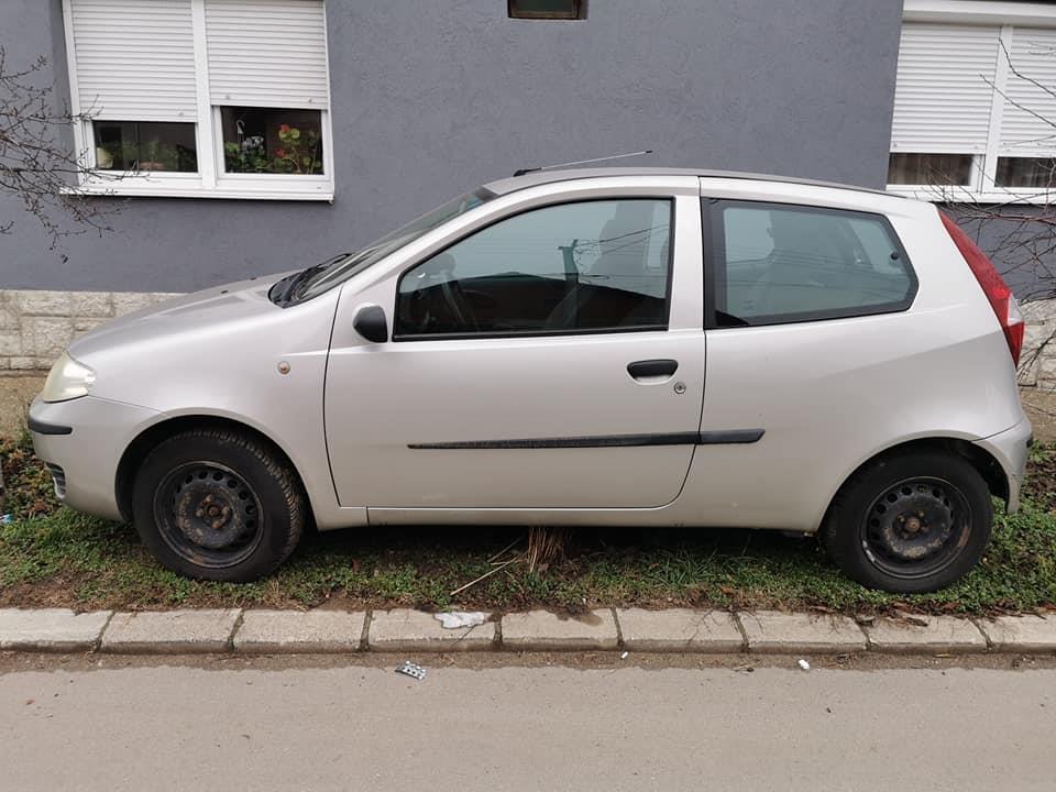 Fiat-punto-1-2-8v-2004god-