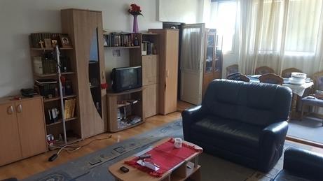 Ustanicka stan 65m2 