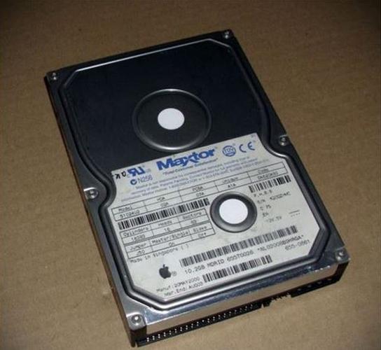 Hard disk za Mekintos 10GB