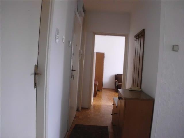 Stan-60m2-u-Beograd-Kumodraz