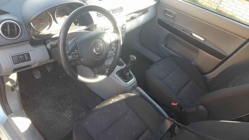 Mazda-2-2006