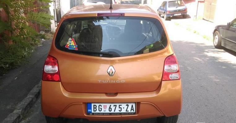 Renault-Twingo-1-2-16V--08