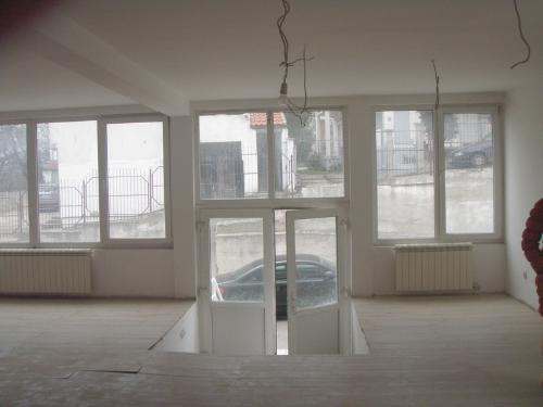 Lokal 100m2 u Mirijevo
