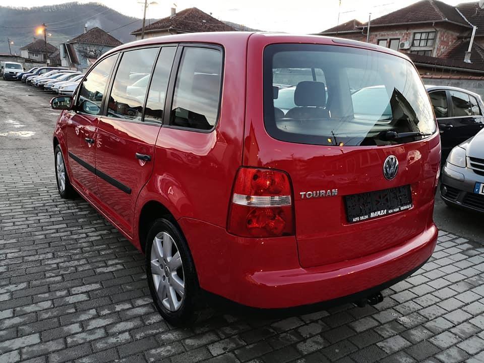 VW--TUARAN----1-6-BENZIN