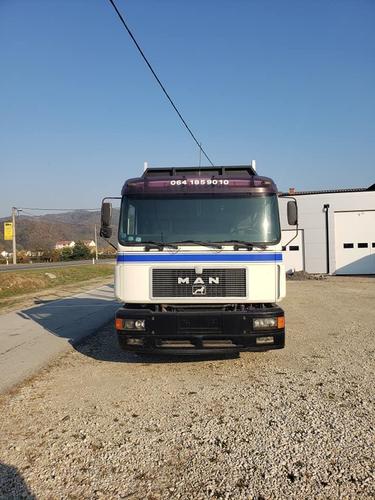 Man 372