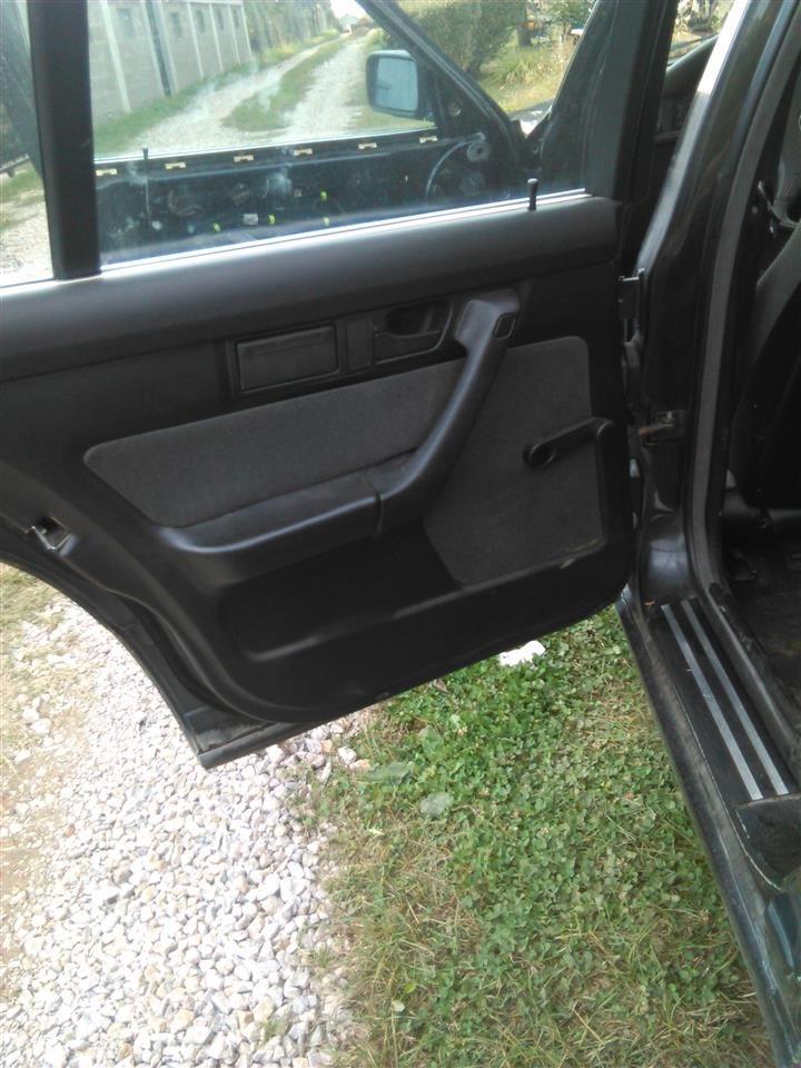 BMW-E34-525-tds-Skoljka