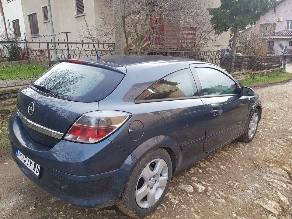 Opel-Astra-H