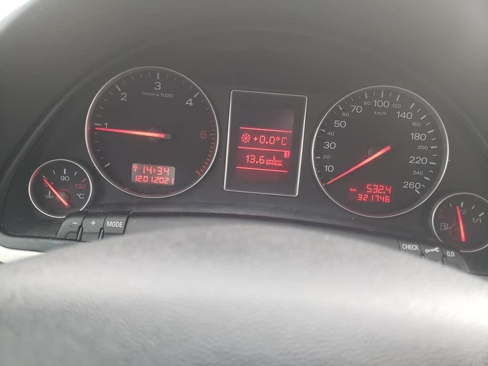 Audi-a4-s-line-1-9-2002