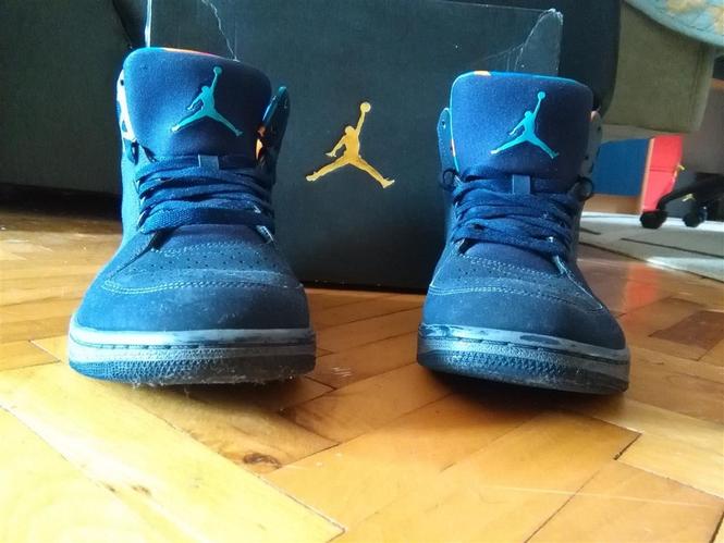 Air Jordan patike br43
