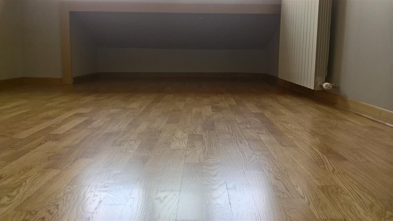 Parket-servis-Rustik-hoblovanje-8-e-m2