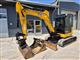 JCB 65R-1 - 2021 GODINA - 4655 SATI - POWERTILT - 3X KORPA