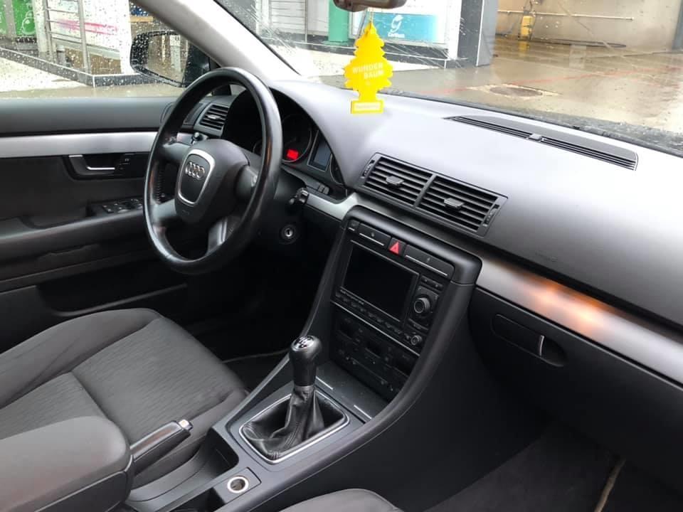 Audi-A4-2-0-TDI-2006-12---S-Line--