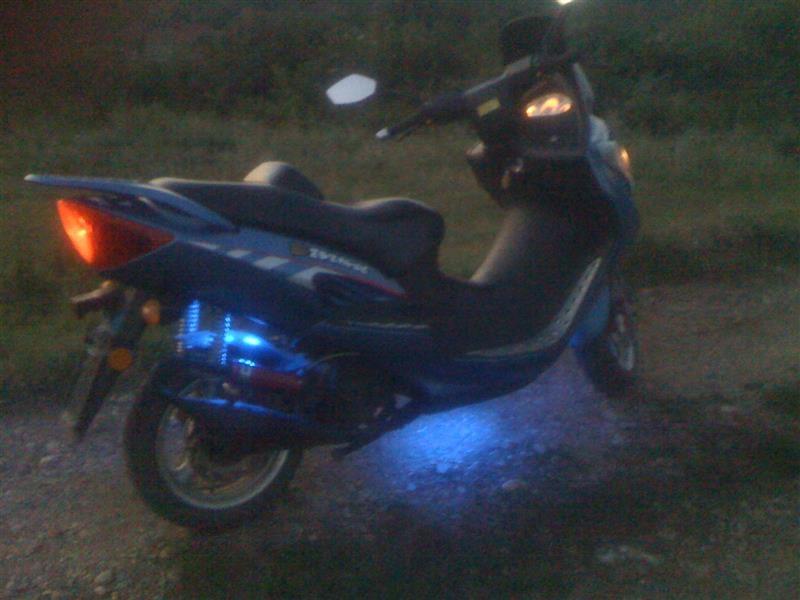 Skuter-125-cc