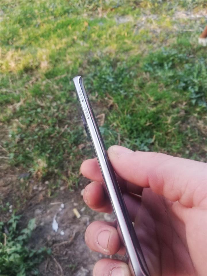 Samsung-Galaxy-S6-Edge