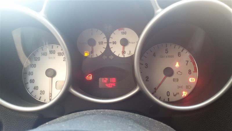 Alfa-Romeo-147---02-