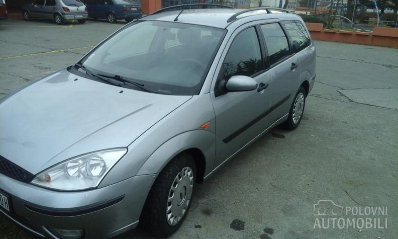 FORD-FOCUS