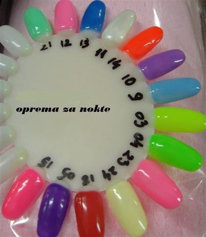SVETLECI GEL LAKOVI