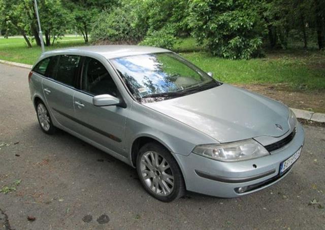 Renault Laguna sekvent -01  