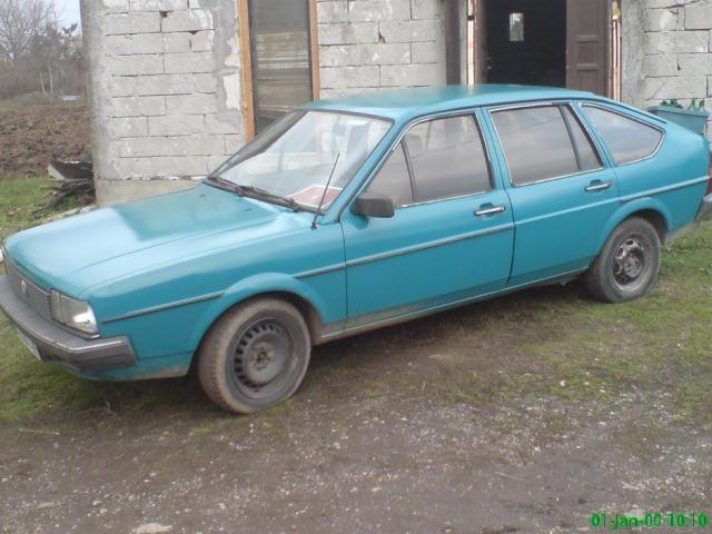 VW Pasat B32 -82