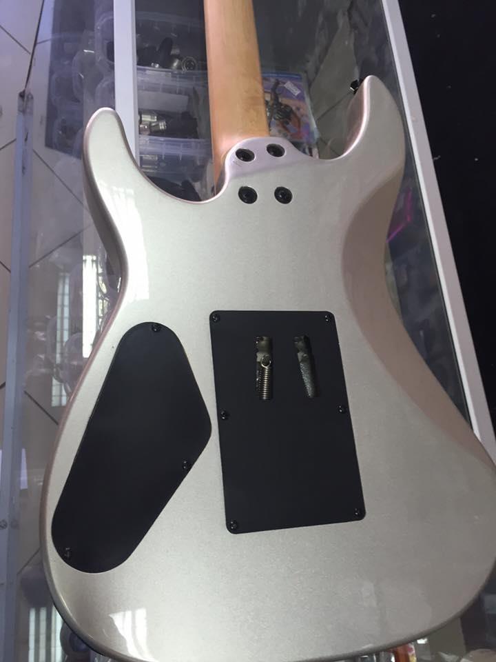 Aria-Excel-Ser-ies-Elektricna-gitara