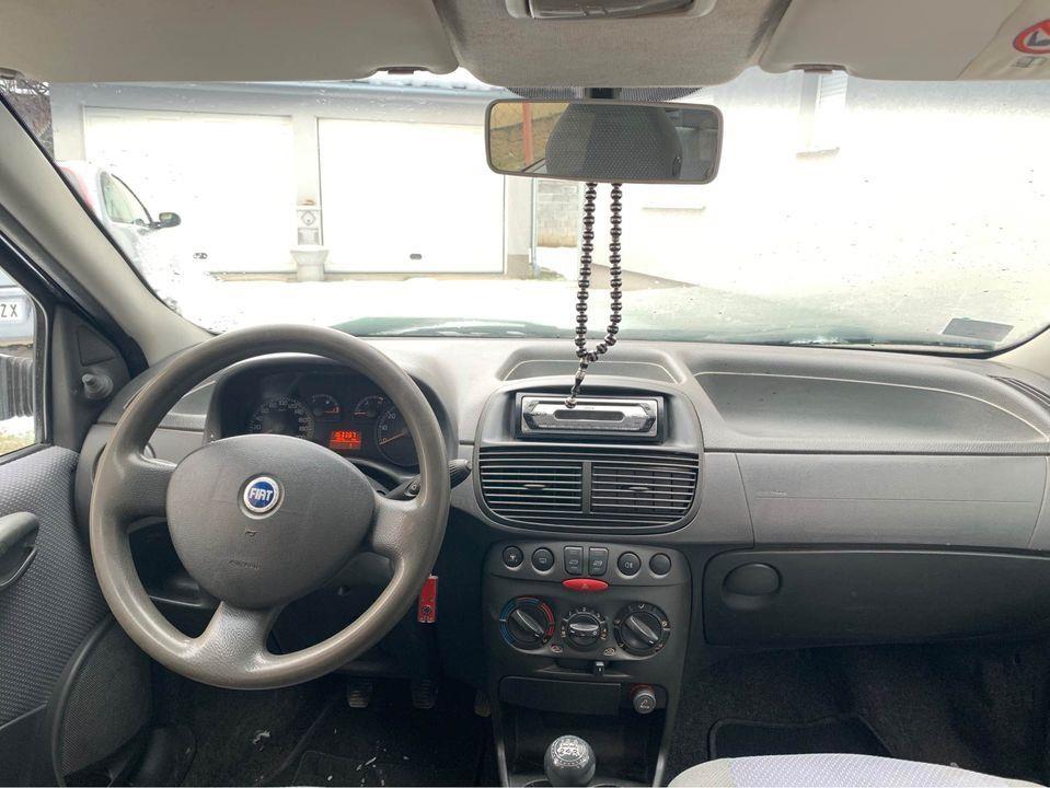 Fiat-Punto-1-2-8v