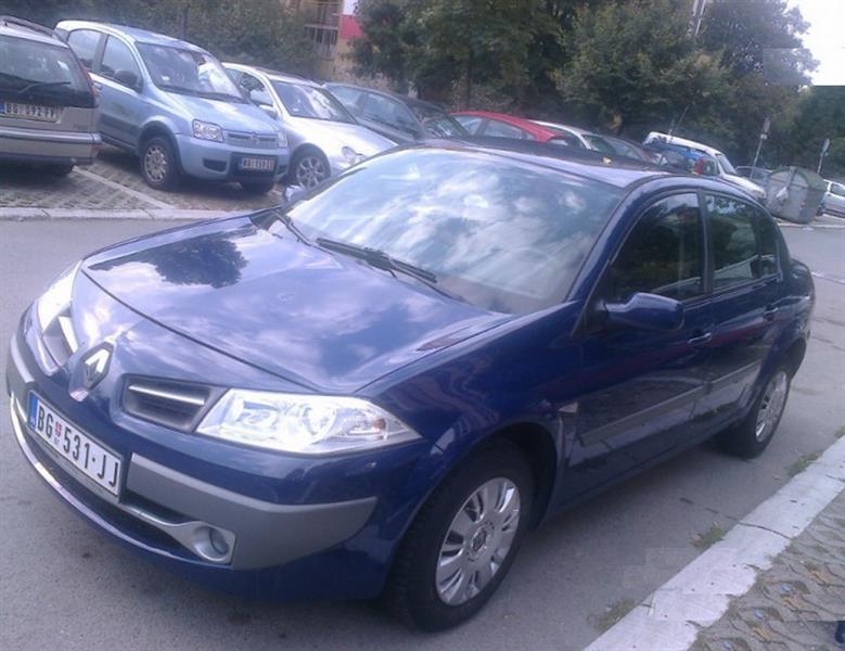 Renault-Megane-1-5-dci--08-