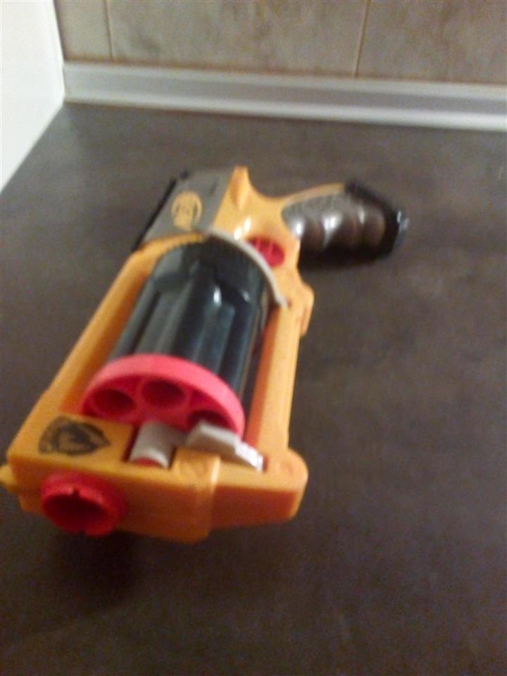 Nerf-Pistolj