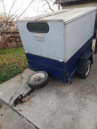 Prodaja auto prikolice