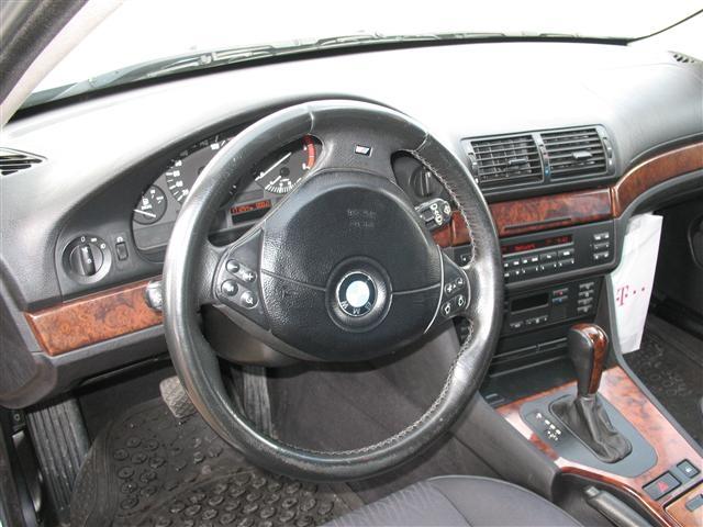 BMW-525-D