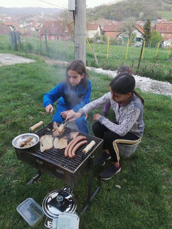 AKCIJA-SAMO-2000din