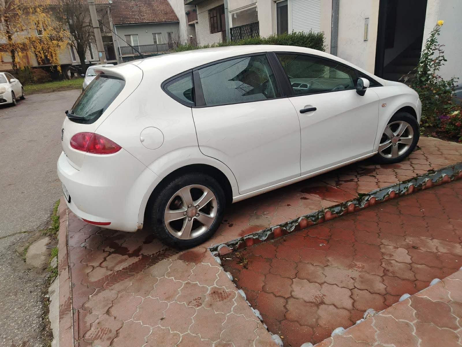 Seat-Leon