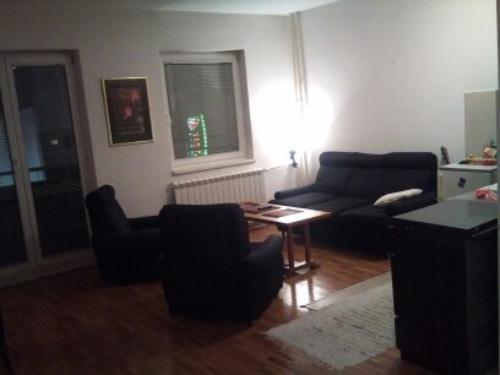 Stan 45m2 na Juznom Bulevar 126