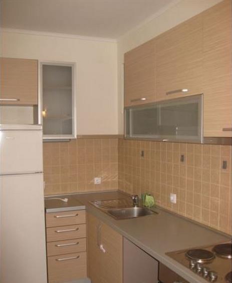 Nov-stan-od-60m2-u-Zemun-Centar