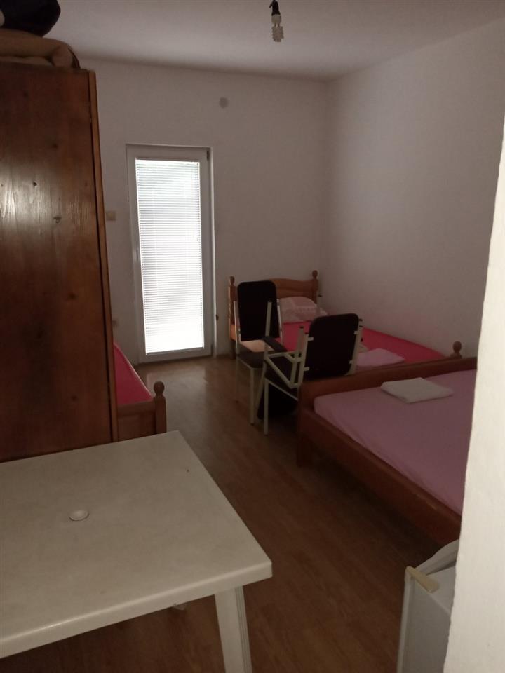 Sutomore-apartmanski-objekat