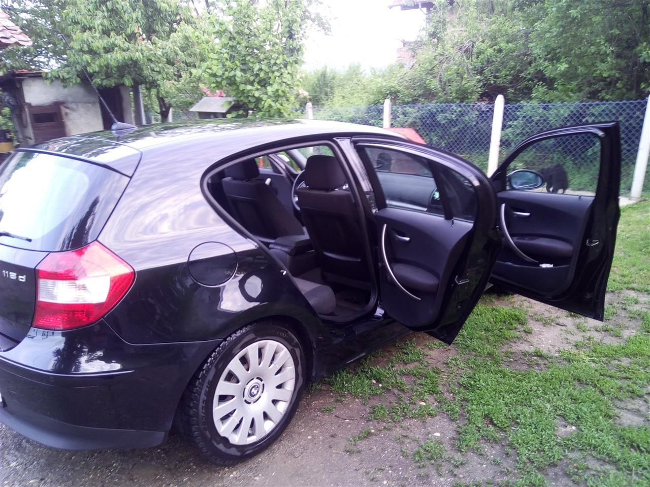BMW-118-