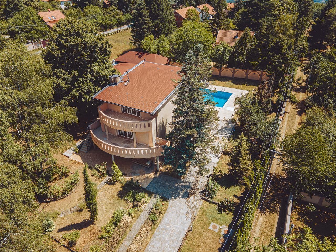 Vila-Clayton-Avala-
