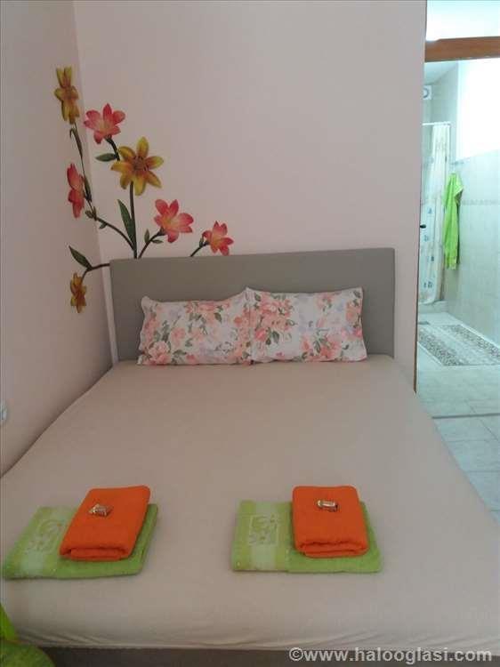 Nela-Apartmani