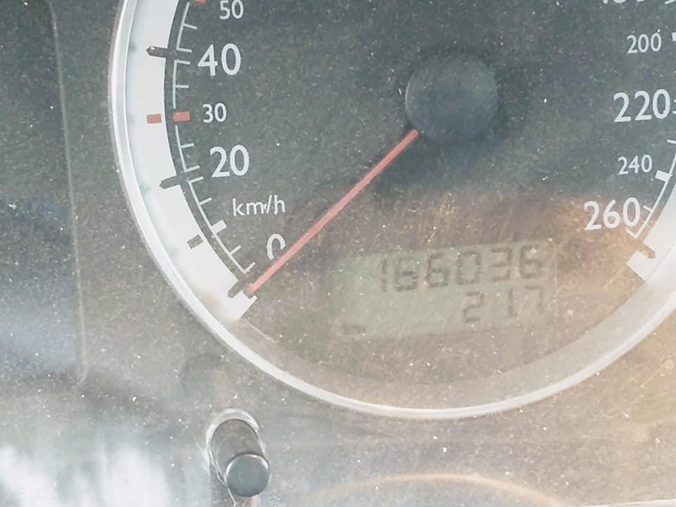 Vw-golf-4-1-6-2003